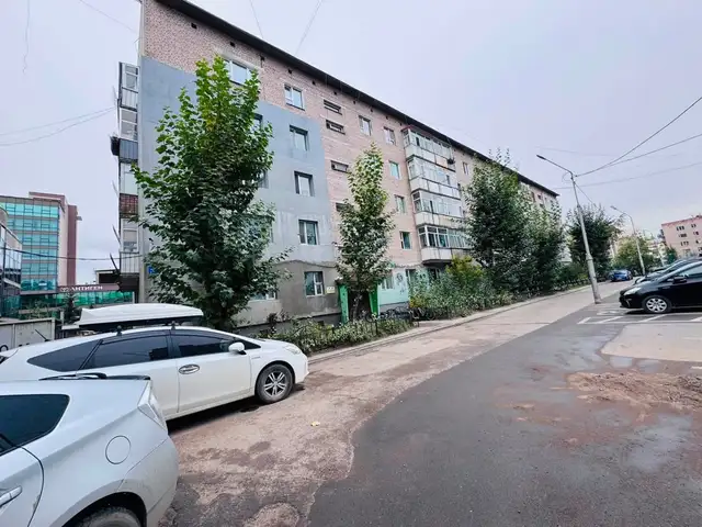 Ханбүргэдэй ард гал тогоо тусдаа 1 өрөө 30мкв, Улаанбаатар — Баянгол — Төмөр зам