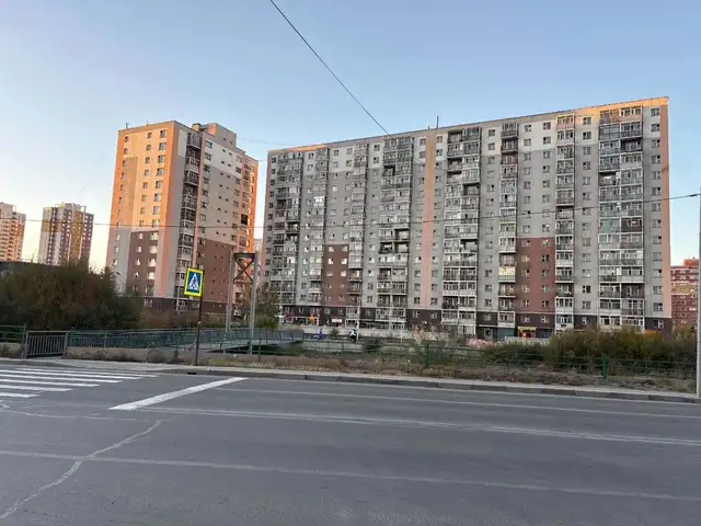 Бгд 3-р хороо дунд гол дагуу цагдаа хотхонд 2 өрөө орон сууц 52м2, Улаанбаатар — Баянгол — 3-р хороо