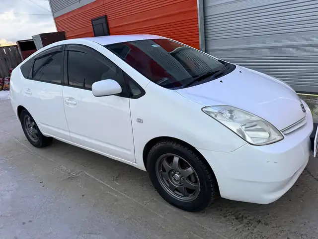 Toyota Prius 20