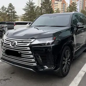 Lexus LX 600