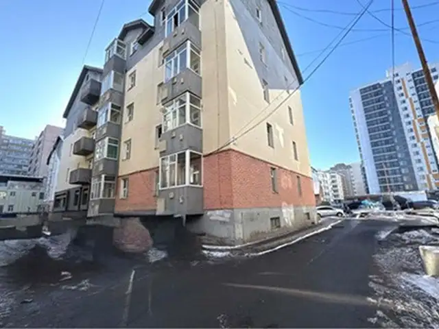 Натурын зүүн урд 57-р байранд 20 м² автозогсоол, Улаанбаатар — Баянзүрх — 25-р хороо