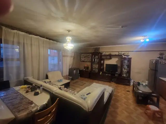 11r horoolold hyatad elchingiin hoino 3 uruu 78 mkv bair, Улаанбаатар — Сүхбаатар — 11-р хороолол