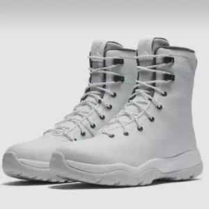 orginal jordan size 43, Улаанбаатар — Хан-Уул — 20-р хороо