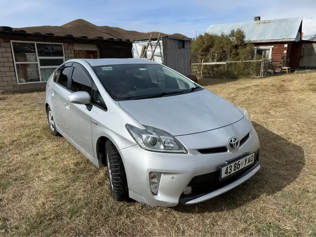 Toyota Prius 30