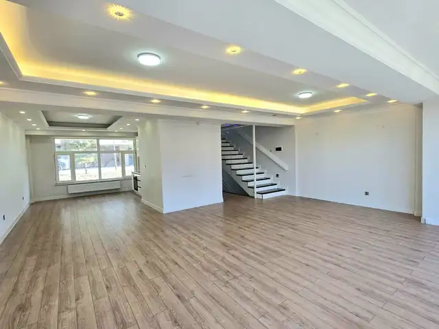 Soler garden town house 230м² оффис зориулалтаар, Улаанбаатар — Хан-Уул — Зайсан