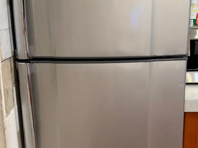 Toshiba hurgugch, Улаанбаатар — Сүхбаатар — 6-р хороо