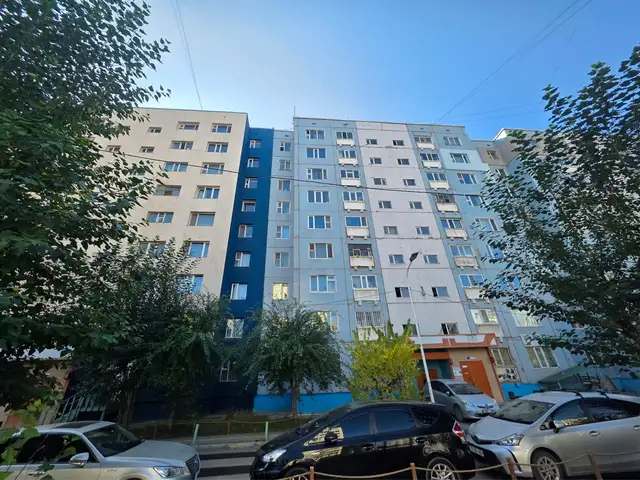10 хороололд 3 өрөө байр 70мкв, Улаанбаатар — Баянгол — 10-р хороолол