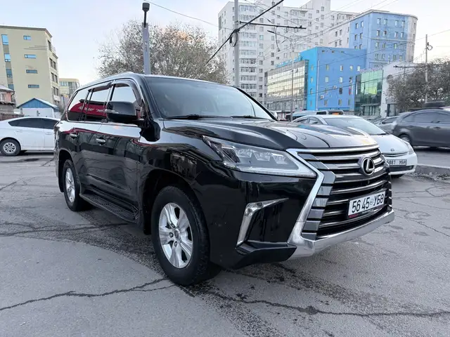 Lexus LX 570