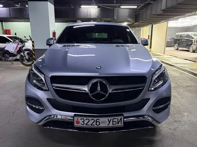 Mercedes-Benz GL-Class