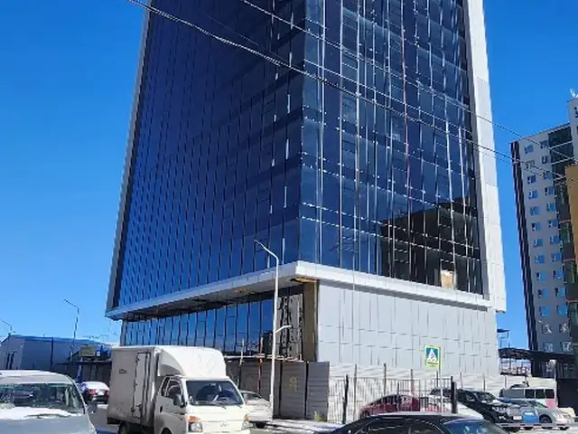 Хангай хотхоны хойно оффис 170мкв, Улаанбаатар — Сүхбаатар — 100 айл