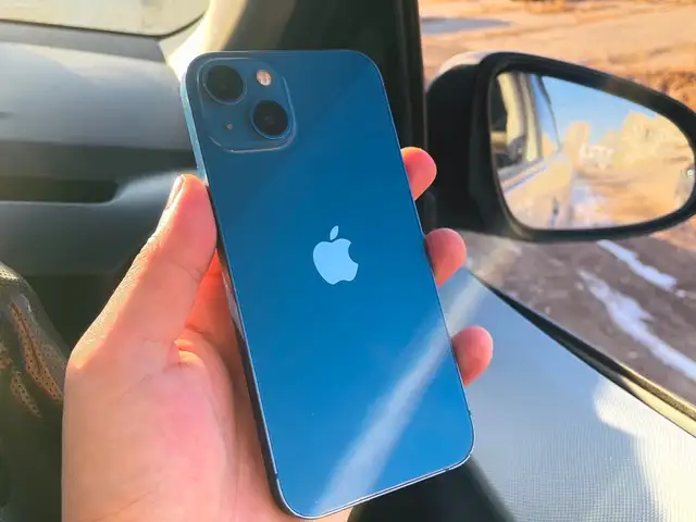Apple iPhone 13, 256 gb, Blue, Улаанбаатар — Сонгинохайрхан — 21-р хороолол