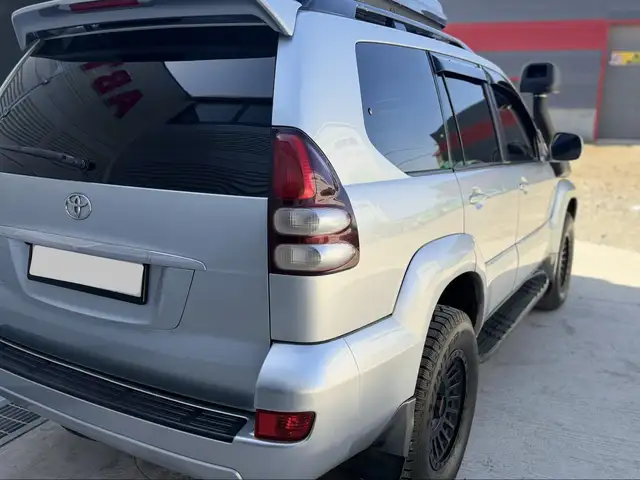 Toyota Land cruiser Prado 120