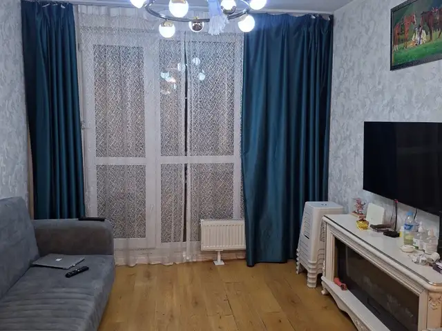 Халдвартын эцэс цагаанхуаран хотхонд бүрэн тавилгатай 2 өрөө байр 45,3мкв, Улаанбаатар — Баянзүрх — 42-р хороо