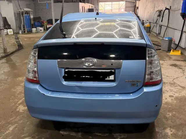 Toyota Prius 20