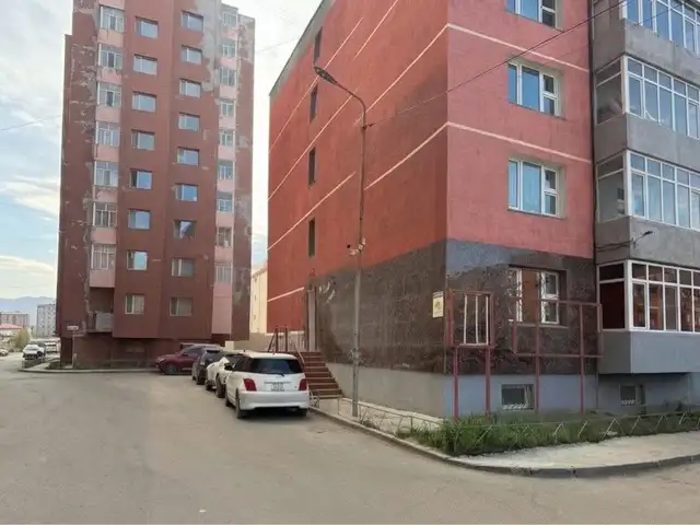 13 хороолол гангарын байранд гадагшаа хаалгатай талбай түрээслүүлнэ, Улаанбаатар — Баянзүрх — 13-р хороолол