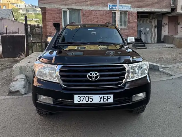 Toyota Land Cruiser 200