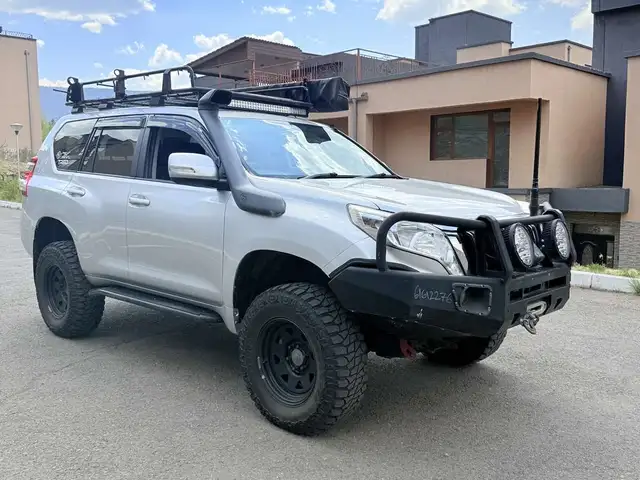 Toyota Land cruiser Prado 150