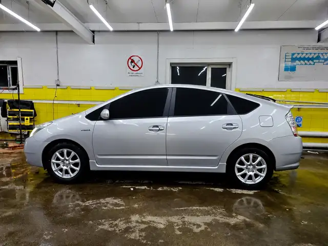 Toyota Prius 20