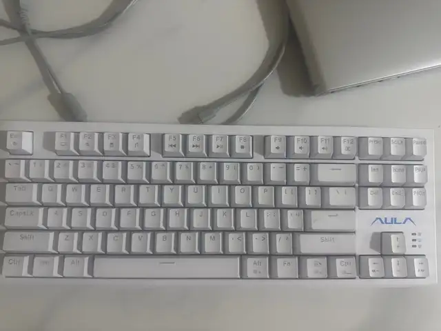 Aula keyboarд, Улаанбаатар — Баянгол — Алтай хотхон