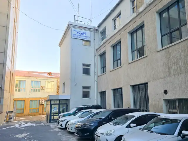 Талбайн зүүн талд, туушин зб-ын хойно 30м.кв оффис, Улаанбаатар — Сүхбаатар — 8-р хороо