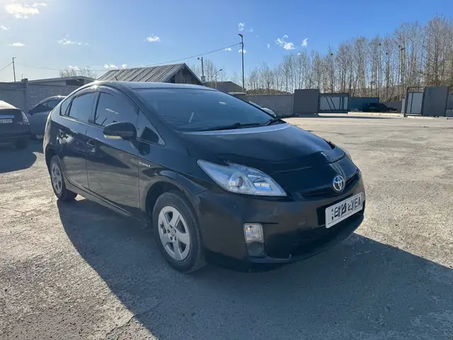 Toyota Prius 30