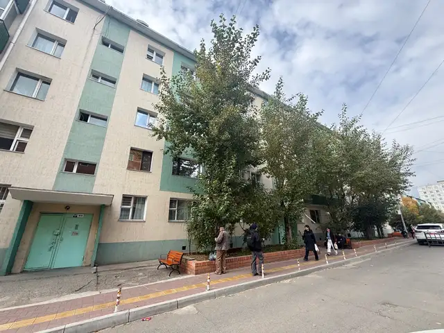 Циркийн зүүн урд 2 өрөө 40мкв, Улаанбаатар — Сүхбаатар — 1-р хороо