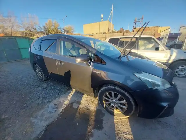 Toyota Prius 40