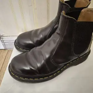 Martens original sz 38-38.5, Улаанбаатар — Хан-Уул — 2-р хороо