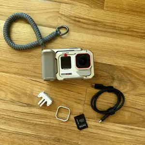 Insta360 ace pro 2 arctic white camera, Улаанбаатар — Хан-Уул — Нүхтийн ам