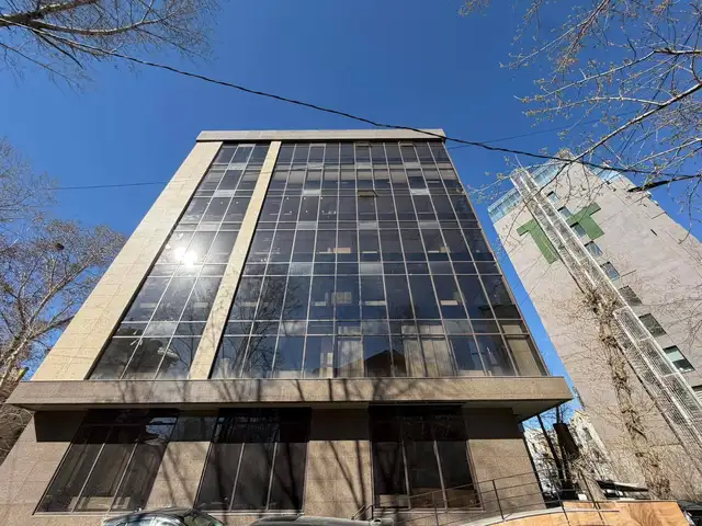 Чингис хаан музейн баруун хойно 60мкв оффис, Улаанбаатар — Сүхбаатар — Сүхбаатарын талбай