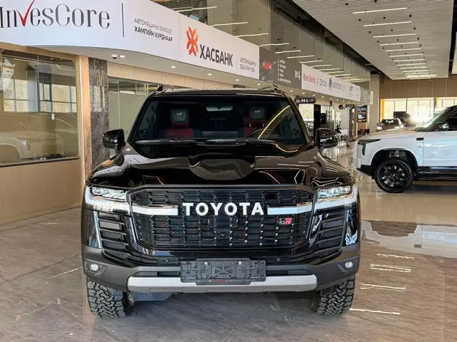 Toyota Land Cruiser 300