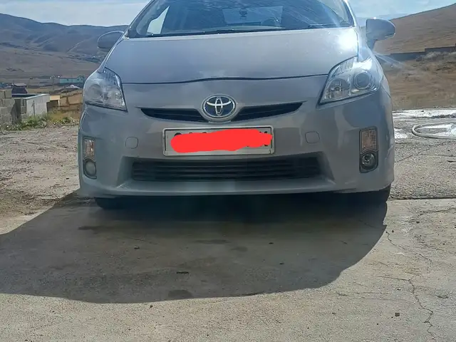 Toyota Prius 30