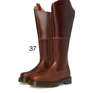 Drmartens түрийтэй гутал, Улаанбаатар — Хан-Уул — 23-р хороо