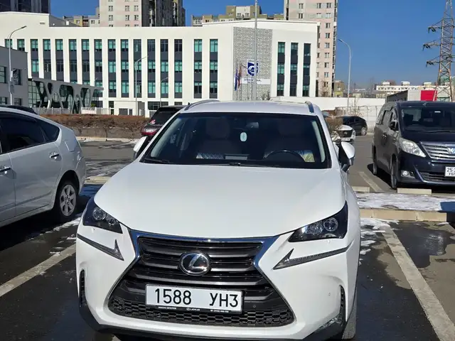 Lexus NX
