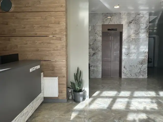 Өргөө кино театр ард, оффисын өрөө 125 м2, Улаанбаатар — Баянгол — Бичил