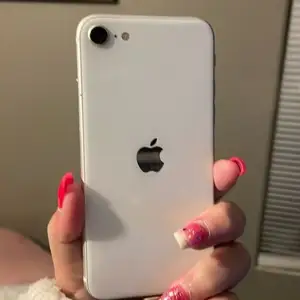 Apple iPhone SE, 128 gb, Улаанбаатар — Баянзүрх — 13-р хороолол