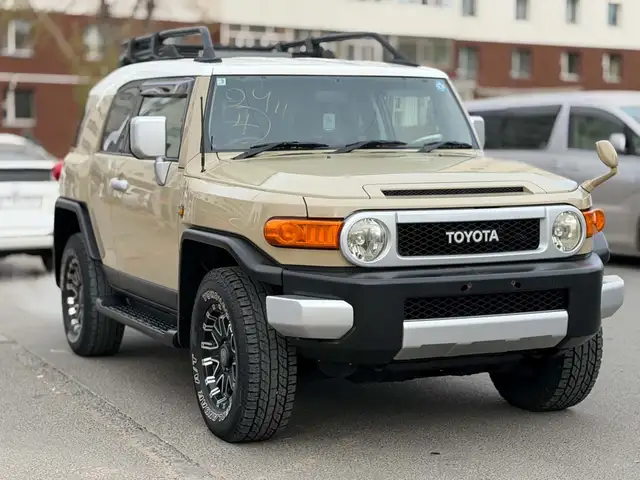 Toyota FJ Cruiser