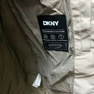 Dkny brand iin od sod duurgelttei m size, Улаанбаатар — Баянгол — Модны 2