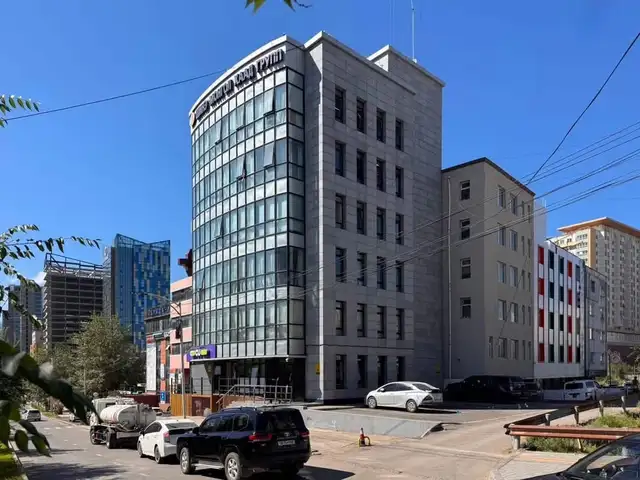 Баруун 4 зам, барилгын политехник коллеж ард 123,25м2 оффис талбай, Улаанбаатар — Баянгол — Баруун 4 зам