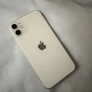 Apple Iphone 11, 128 gb, White, Улаанбаатар — Сонгинохайрхан — 5 шар
