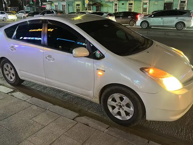 Toyota Prius 20