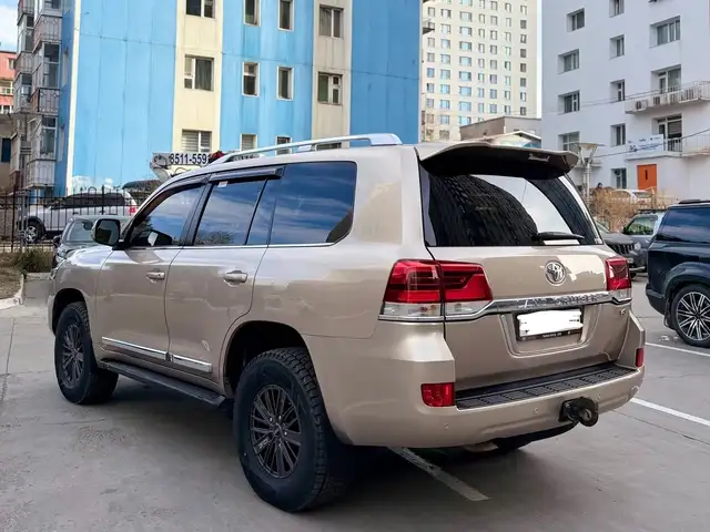Toyota Land Cruiser 200