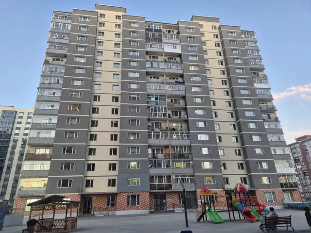 Халдвартын зүүн тал мандах наран хотхонд 203м2 талбай, Улаанбаатар — Баянзүрх — 13-р хороолол