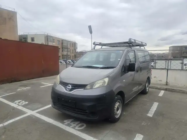 Nissan NV200