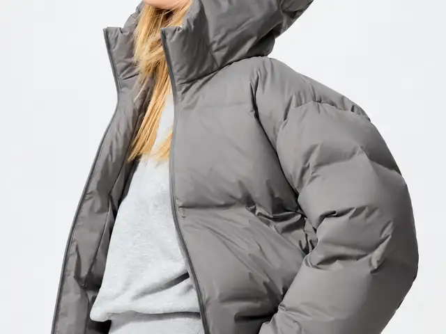 Uniqlo japan size m, Улаанбаатар — Чингэлтэй — 40 мянгат
