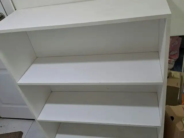 Ikea номын тавиур, Улаанбаатар — Сүхбаатар — 8-р хороо