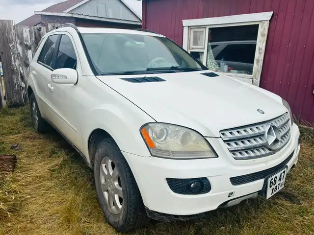 Mercedes-Benz M-Class
