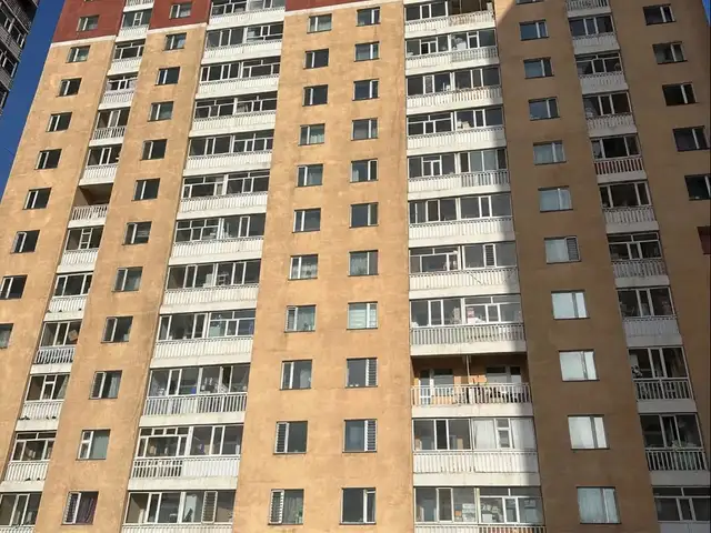 Бгд, 10-р хороолол цоглог хотхонд 50м2 2 өрөө орон сууц, Улаанбаатар — Баянгол — Төмөр зам