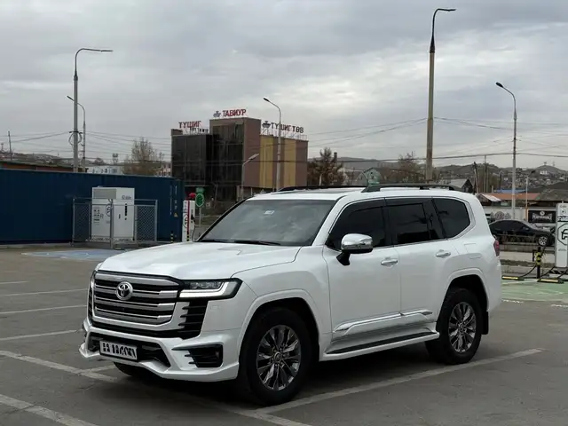 Toyota Land Cruiser 300