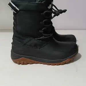 The north face, Улаанбаатар — Баянзүрх — 13-р хороолол